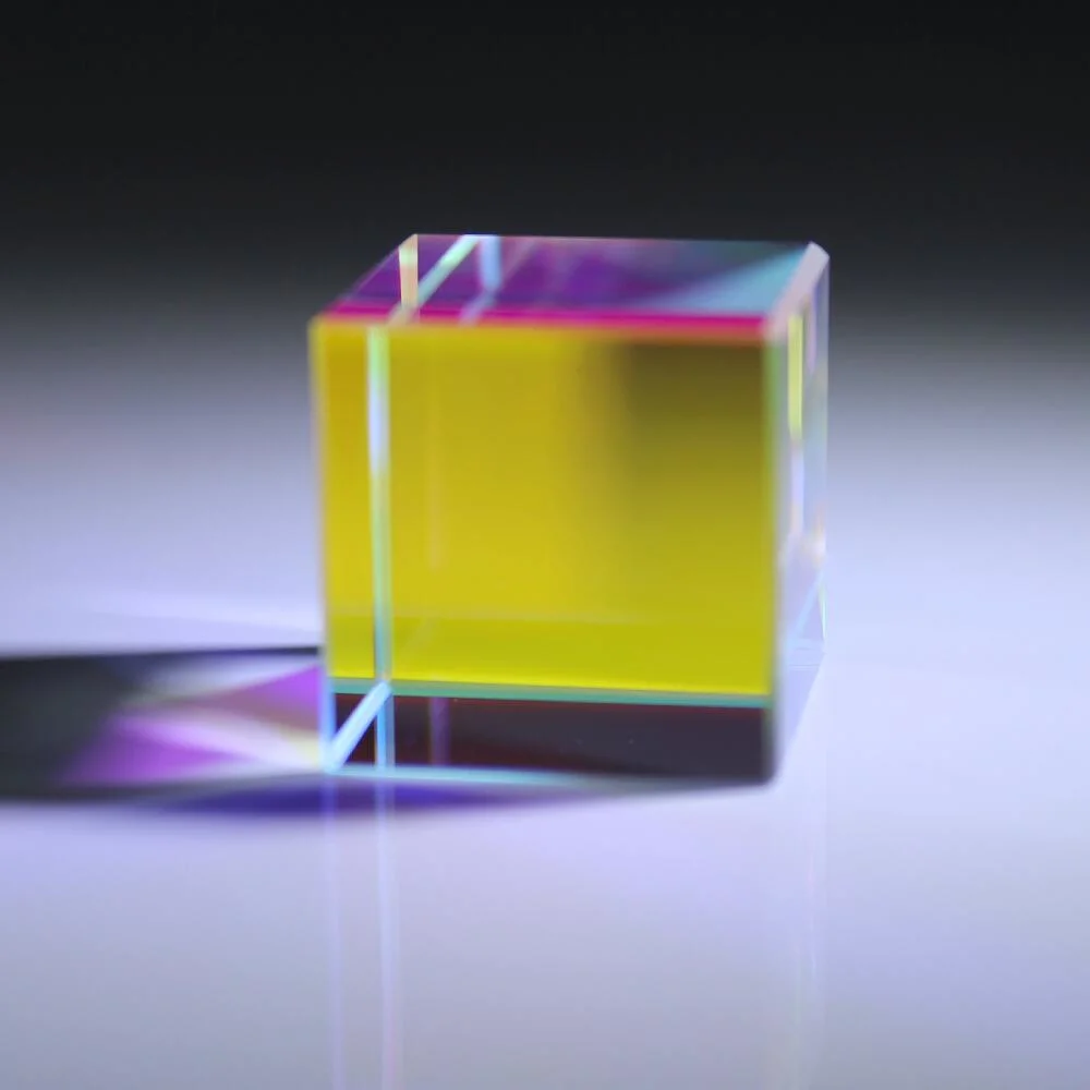 China Optical Glass Prism RGB Dispersion Prism X-Cube for Physics Teach Decoration Art