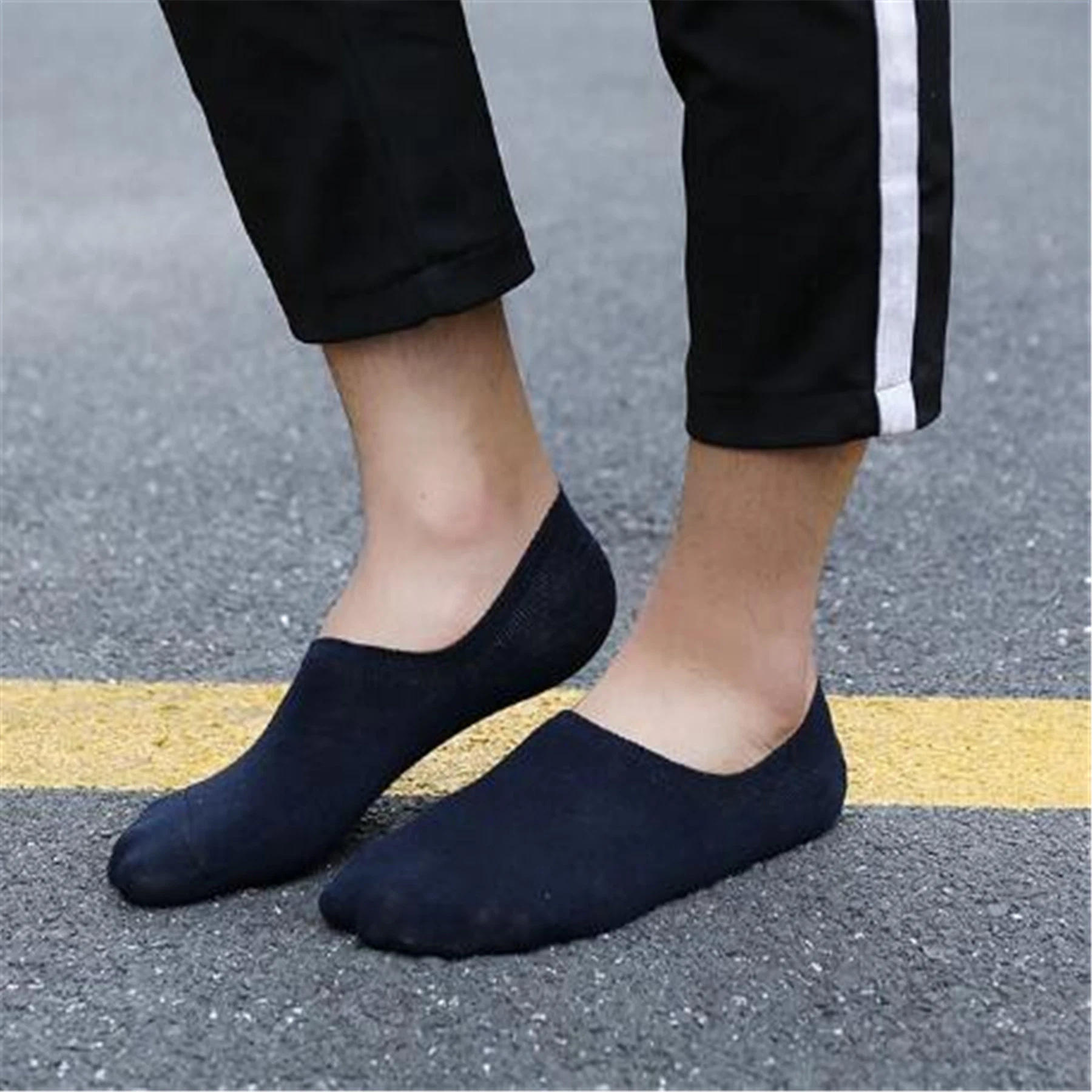 Slip Socks Wholesale/Supplier OEM Custom Women Socks