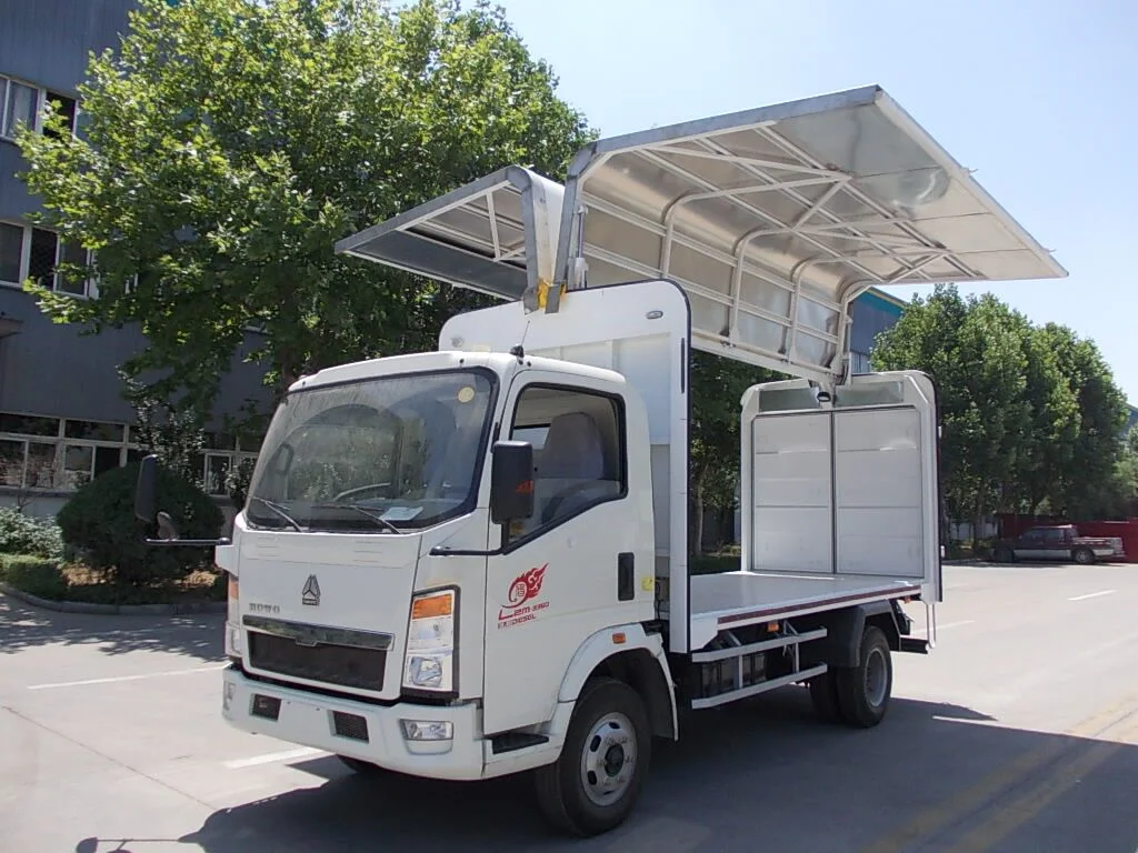 Sinotruk HOWO 4X2 Wing Open Drink Transport Truck