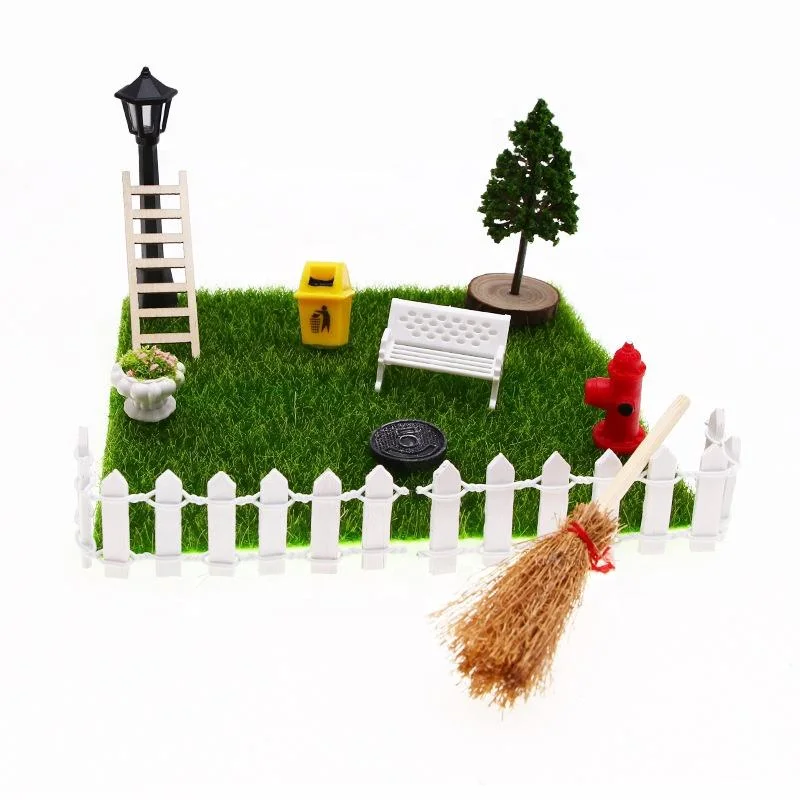 Dollhouse Doll House 12 Mini House Lawn Courtyard Decoration Set