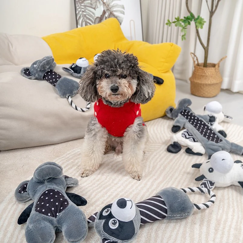 Juguete de peluche para perros con cuerda, con estampado clásico de animales lindos en blanco y negro, con un suave relleno y un squeaker.