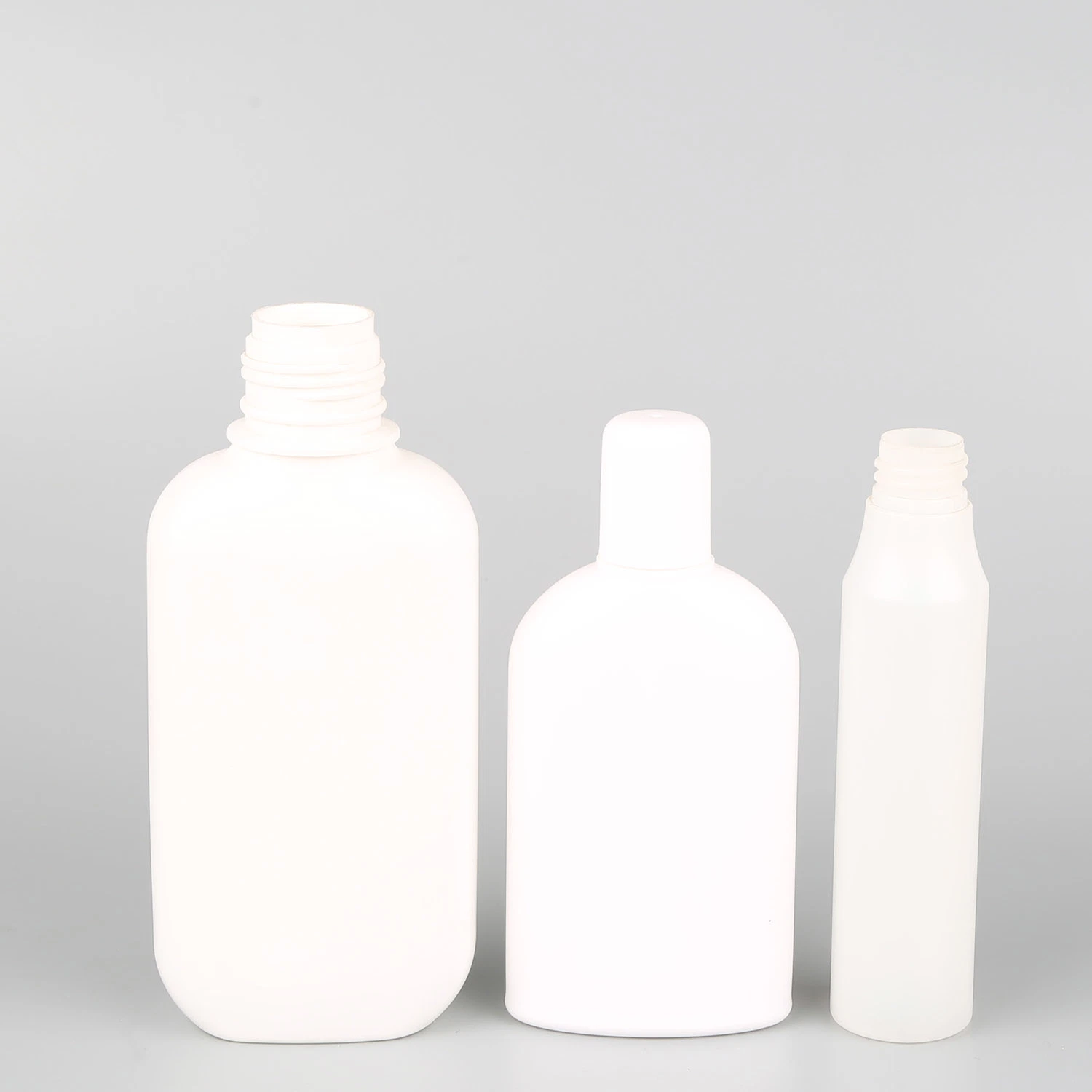 Customized White Pet Bottles for Cosmetics/Skin Care Products