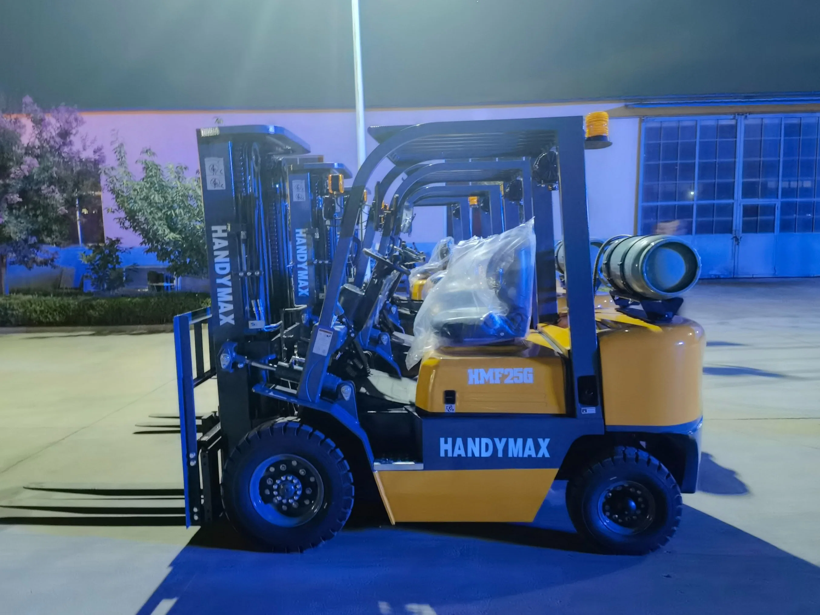 CPC (D) 25competitive Precio Forklifmuslo costo rendimiento Forkliftpersonalizable y orientado a la exportación Carretilla elevadora Enginecpcd30 piezas de repuesto de la carretilla elevadora