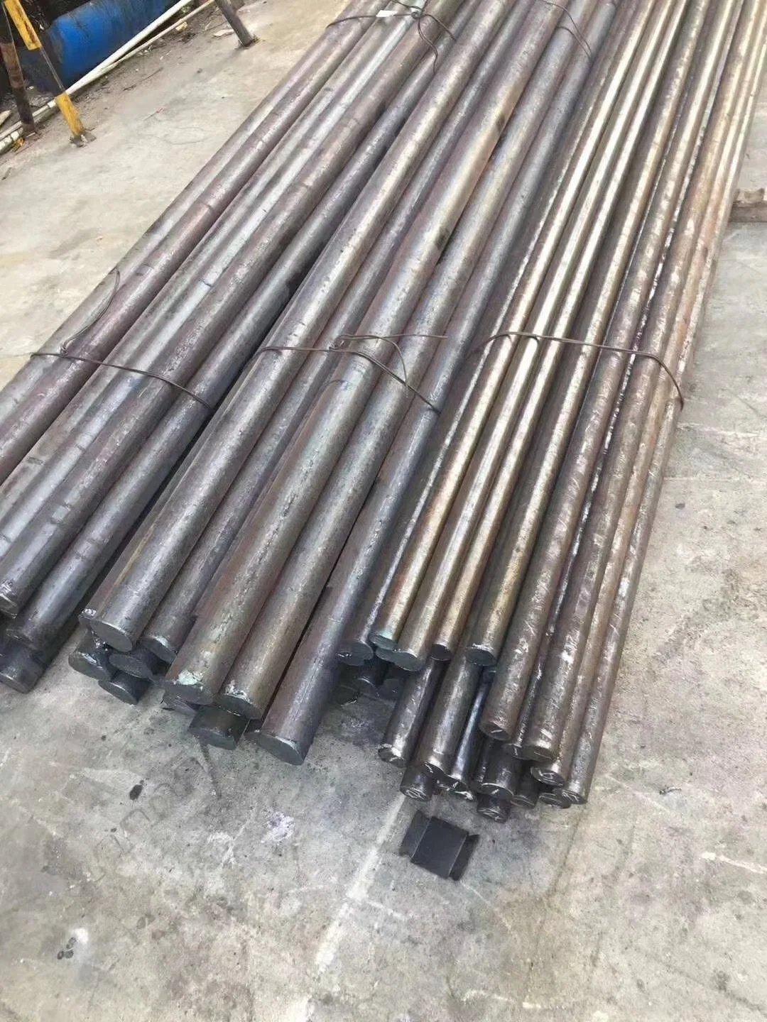 Cold/Hot Rolled Polished Surface 4-20mm ASTM 2205 2507 904L Round Stainless Steel Bar