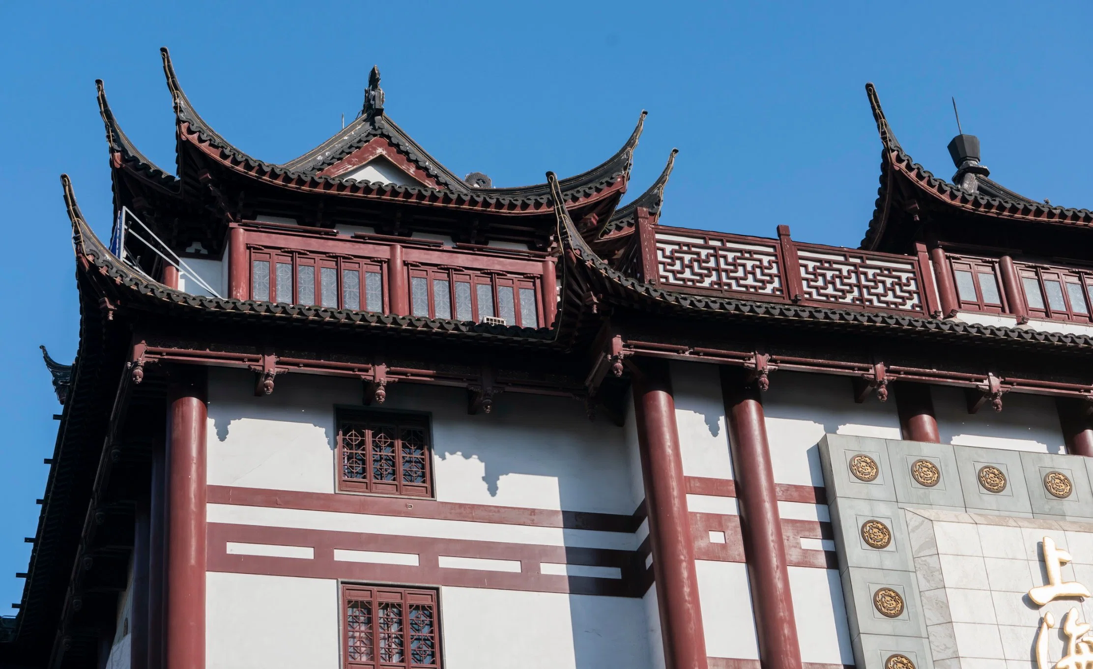 Round Wooden Pillars Ancient Pavilion Preservative Wood