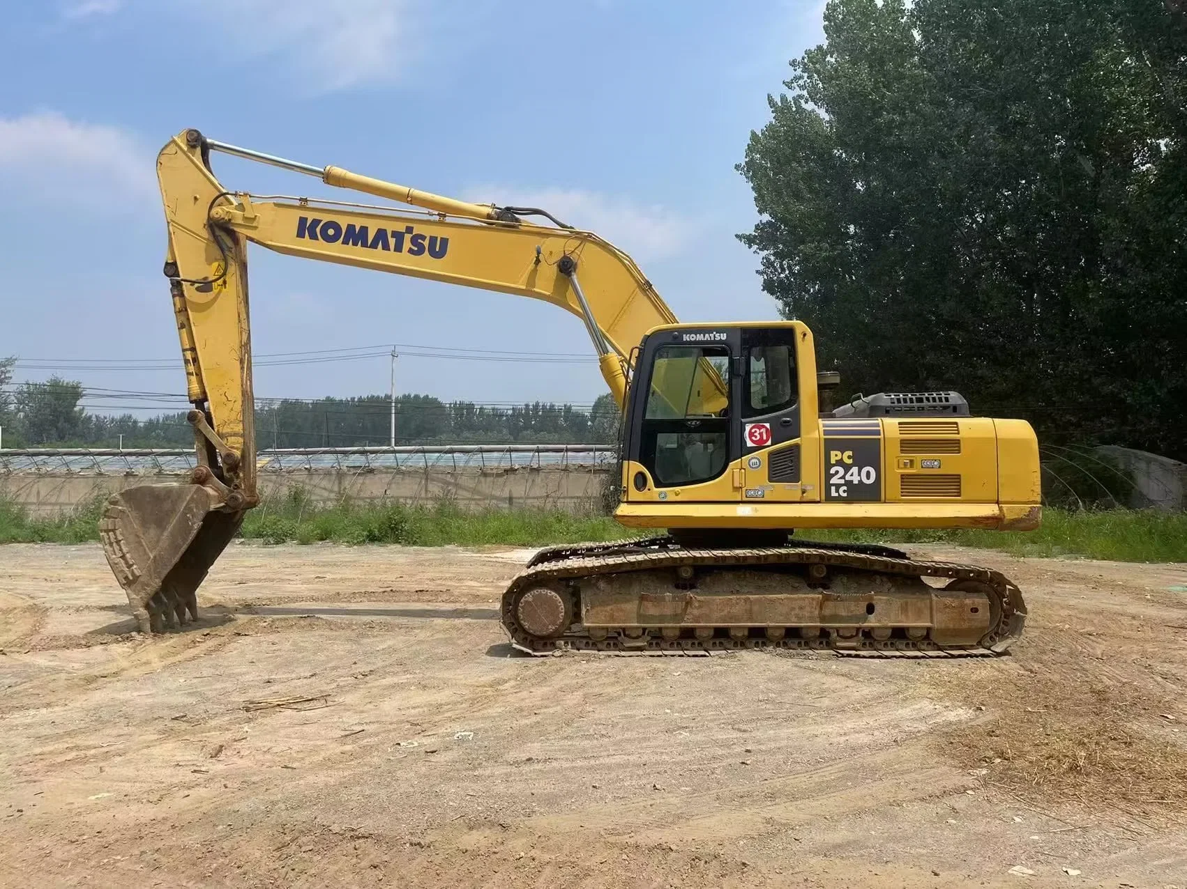 Excavadora sobre orugas hidráulica utiliza Sany215 Cat320 Komatsu PC200 PC160 PC210 PC220 PC240