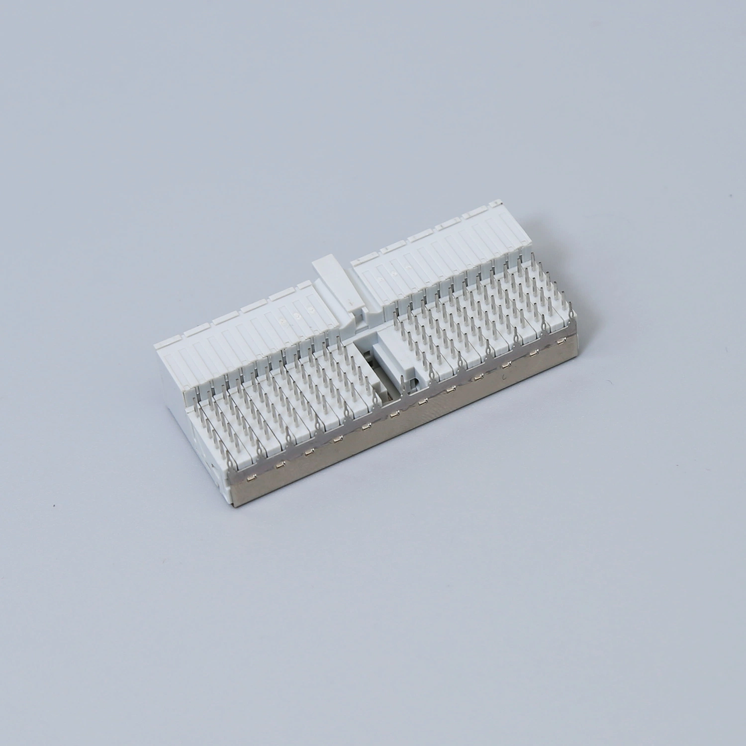 2.0 mm Future Bus Connector 110p Female Type