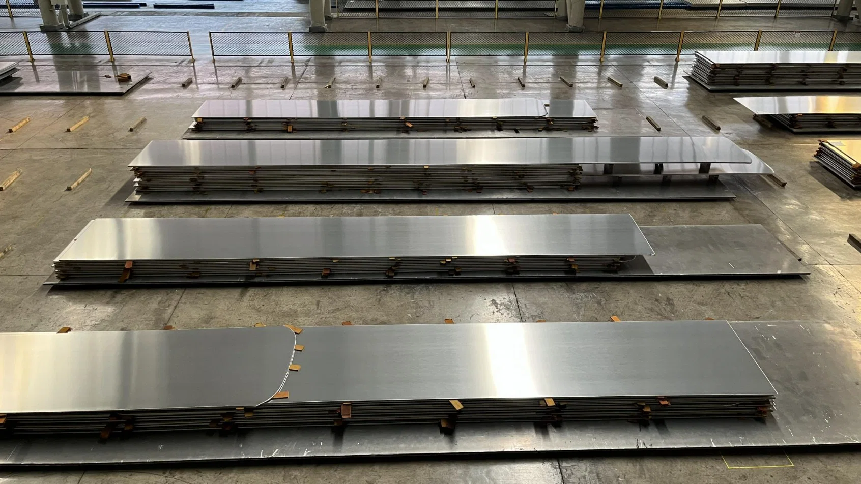 1100 5052 6061 Aluminum Alloy Plate Sheets Aluminum Sheets 5083 H14 for Building