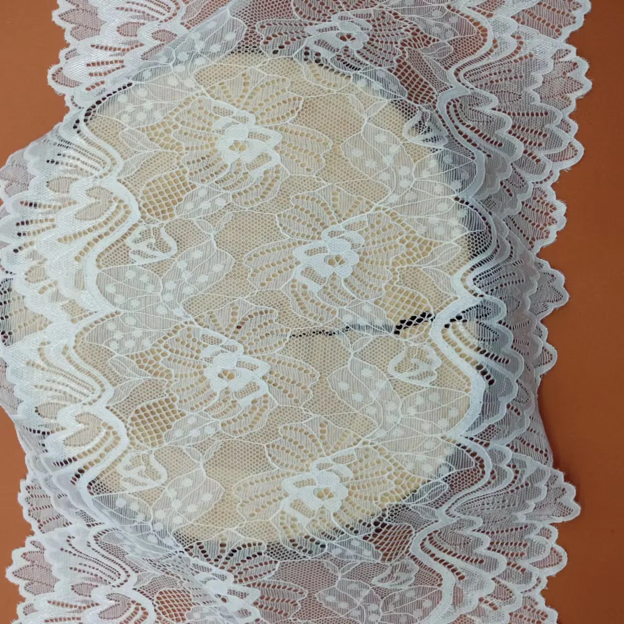 Factory Wholesale/Supplier Cheap Knitting Lace Trim Embroidery for Garment Accessories