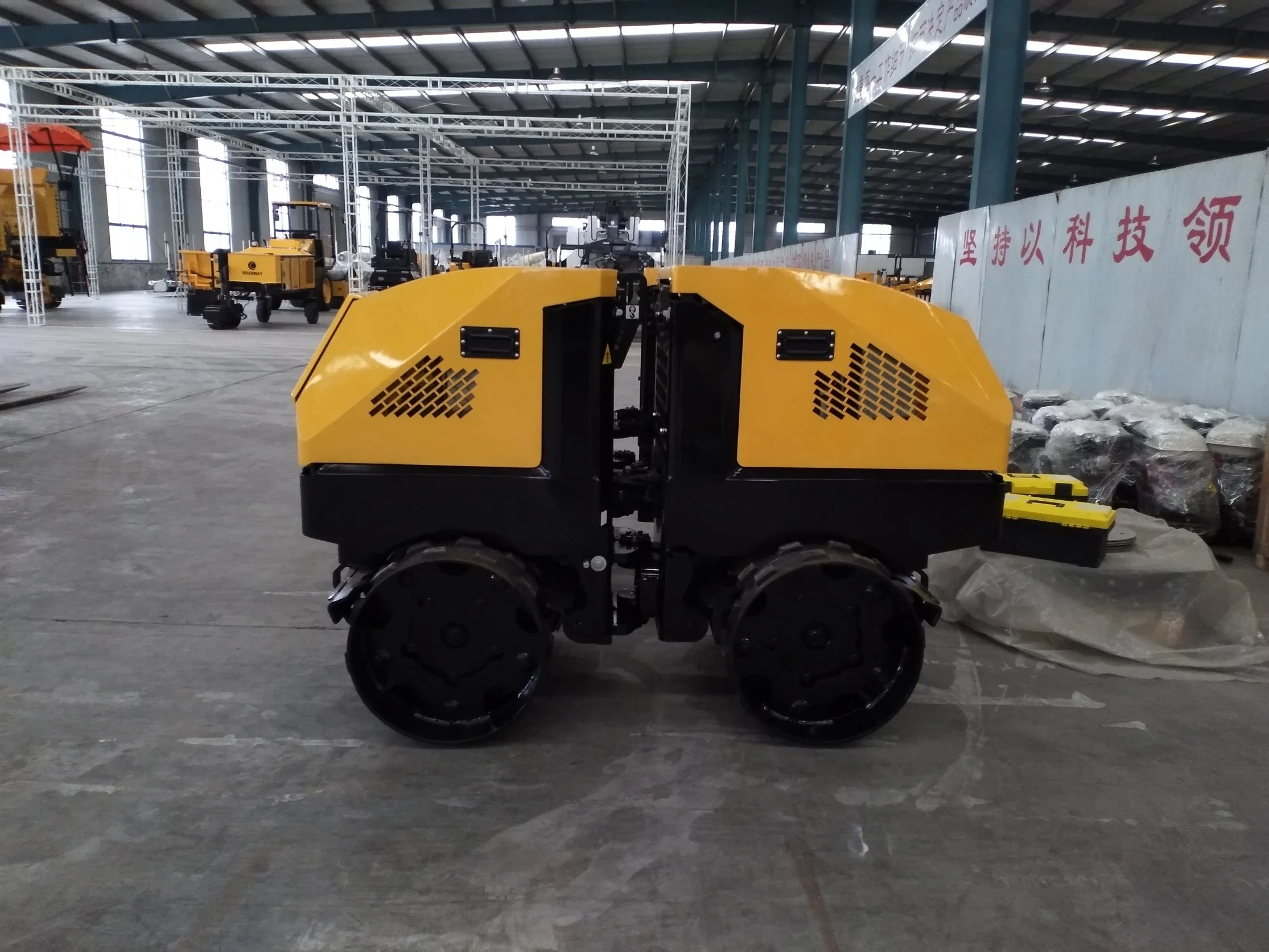 1.5 Ton Remote Control Trench Roller with The Best Price Rwyl202