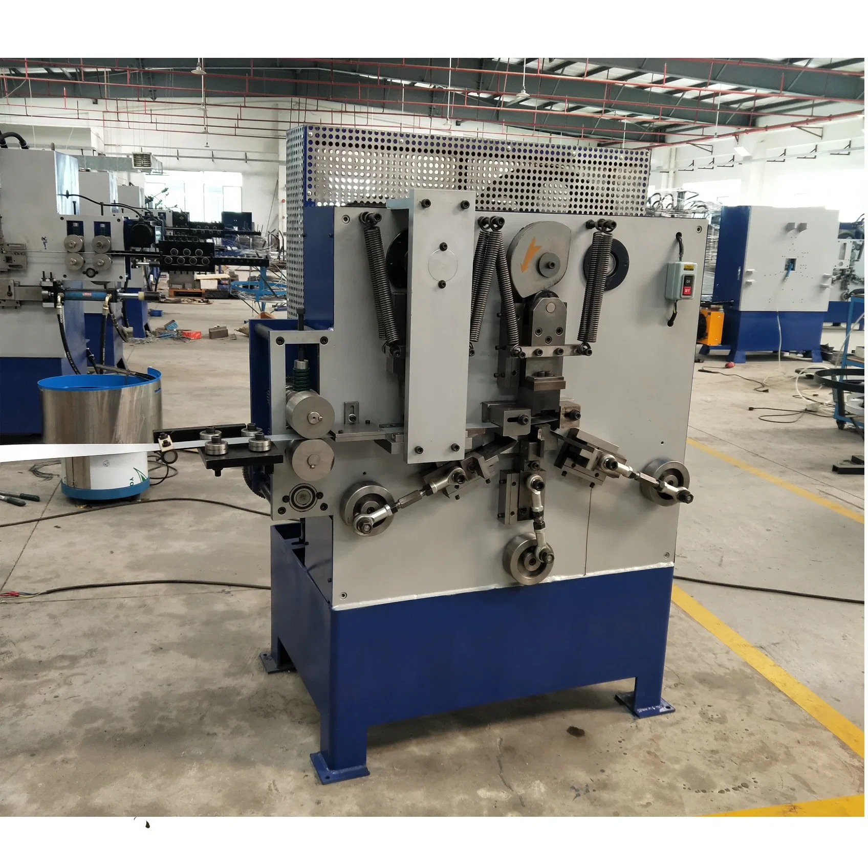 Factory Customized Full-Automatic Hot Sale Strapping Seal Making Machine with Several Models