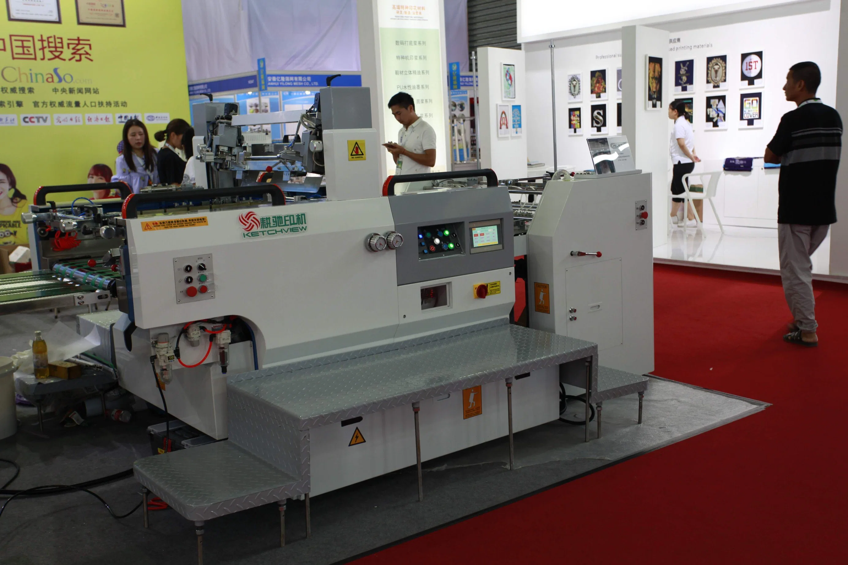 Original Factory Manufacturer Gst720 Color Silk Screen Printing Machine for T-Shirt Heat Transfer