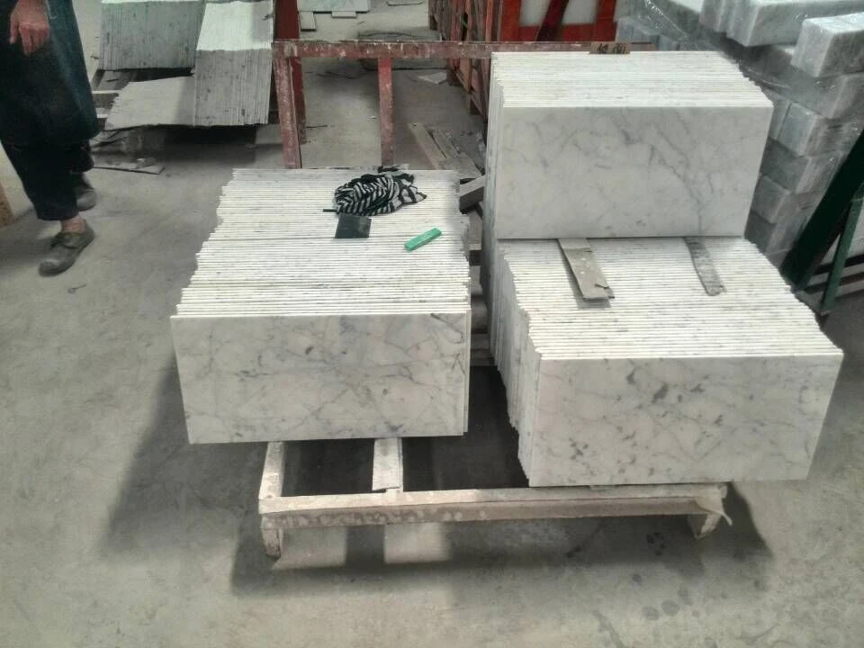 Bianco Cararra Marble Tile for Bathroom Flooring