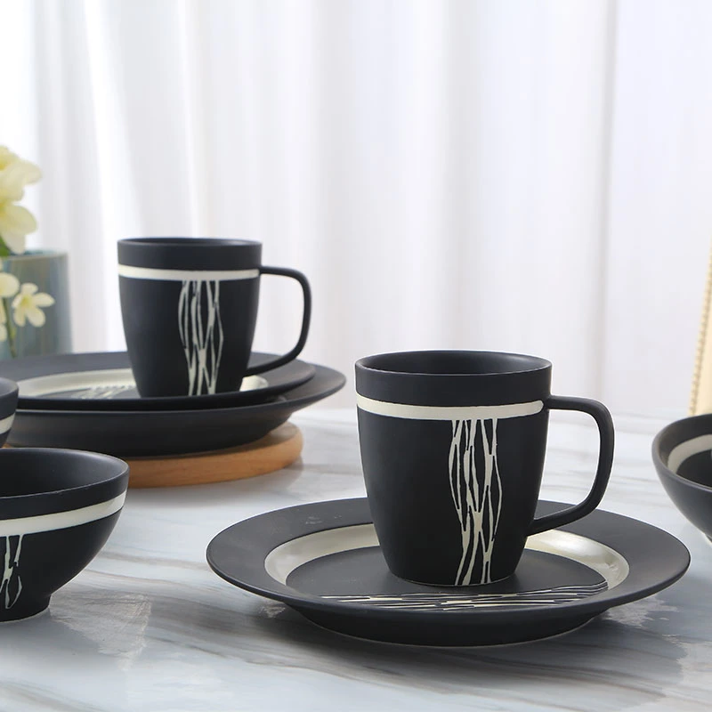 Ceramic Supplier Wholesale/Supplier High quality/High cost performance  Simple Matt Black and White Color Glaze Ceramic Tableware Dinner Sets