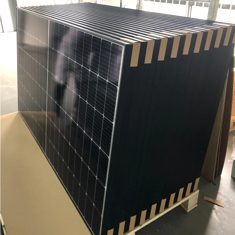 Brasilien IP68 PV Combiner Box Solarzellen ohne Steuern Mono Half Cell 550W Solarmodul-Kit für Häuser