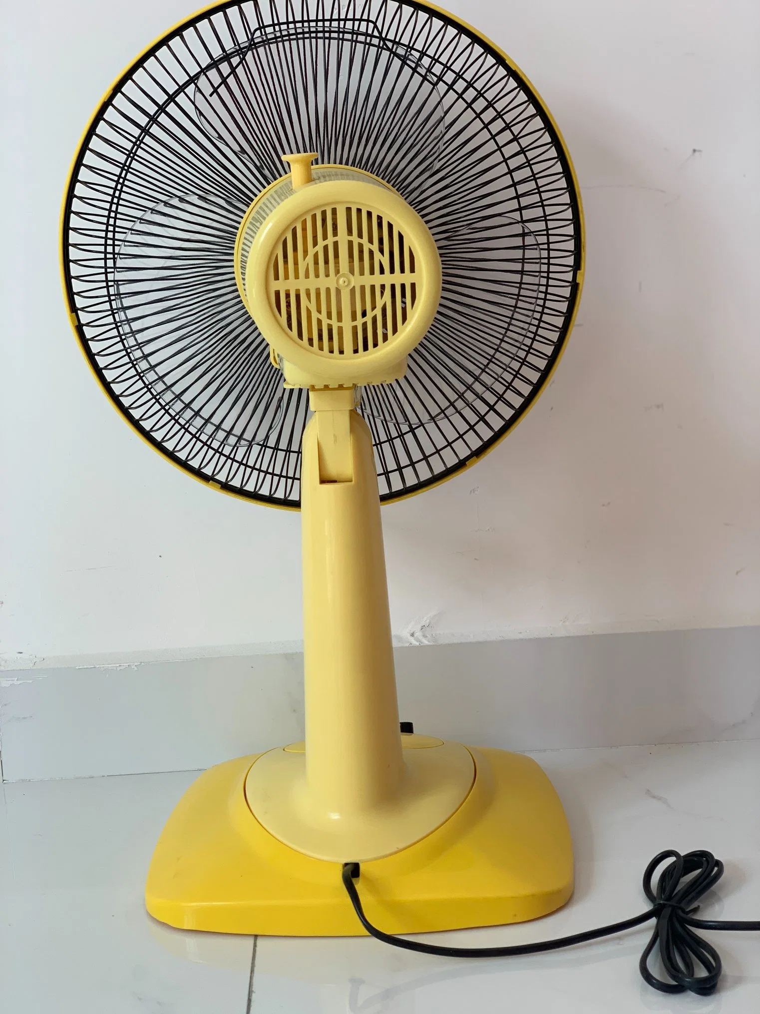 High quality/High cost performance  Home Electric Desk Table Fans