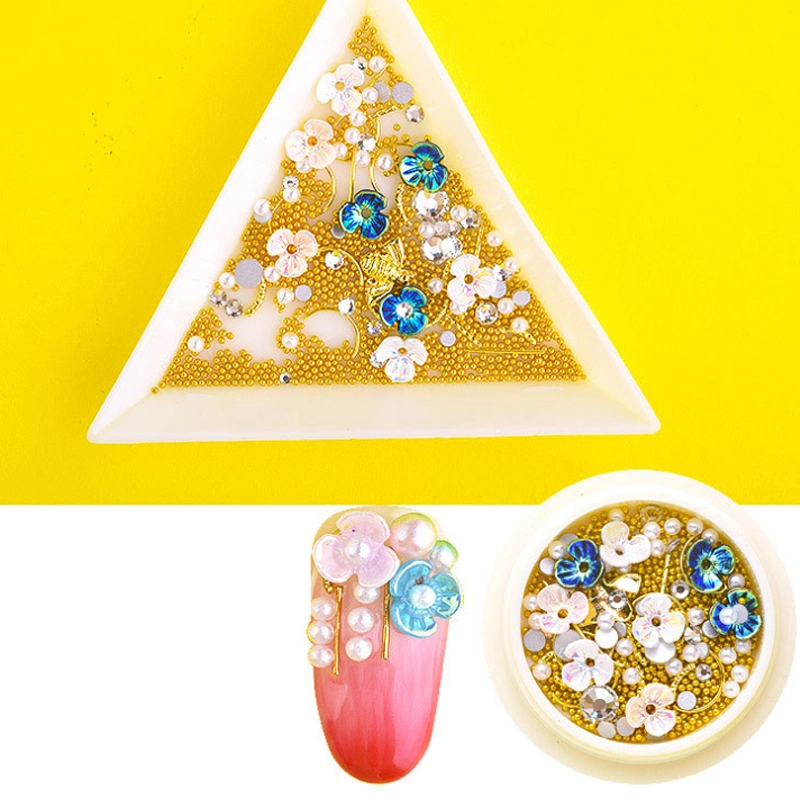 Mix verschiedene Studs 3D Blume Perle Charm Maniküre Nail Art Dekorationen