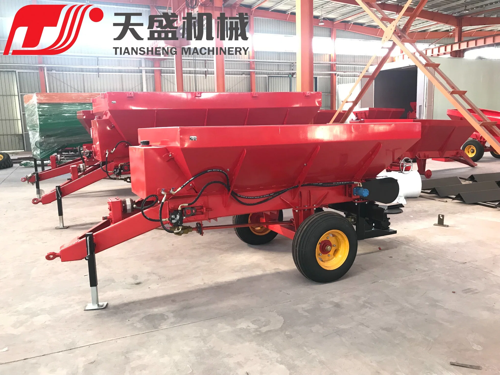 Multi-Function GS Certification Approved Agricultural Machinery Automatic Fertilizer Spreader for 30-60HP Tractor