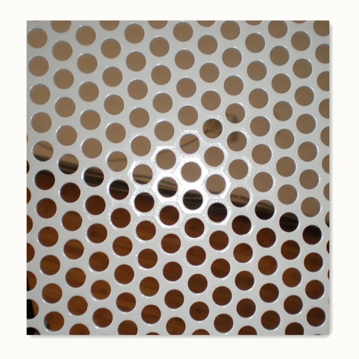 2022 Powder Coated Perforated Metal Wire Mesh Punched Sheet / Plate / Net