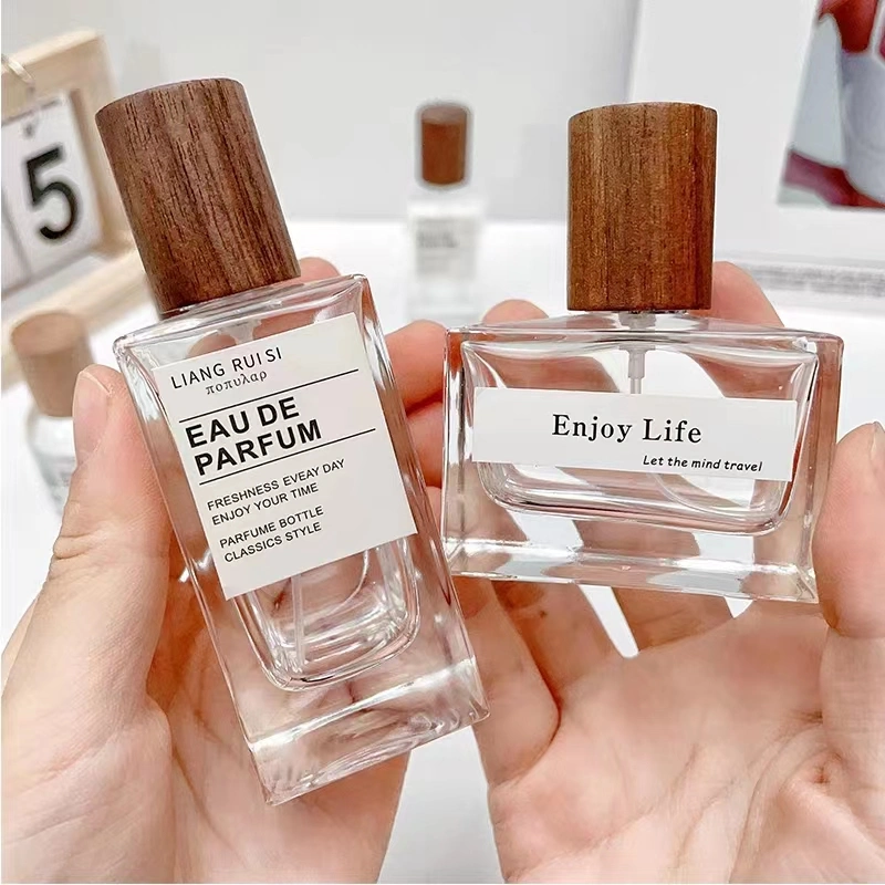 Novas tampas de madeira para frascos Perfume de vidro quadrado Beech com design novo