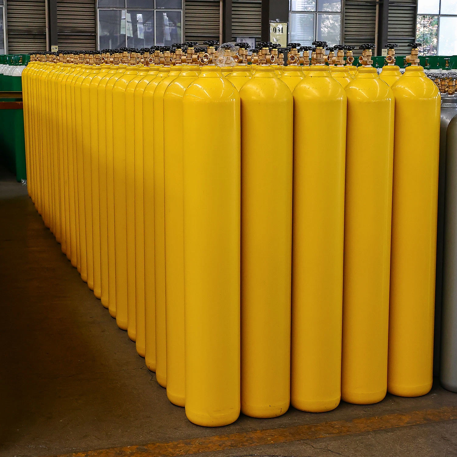 50L 166.7bar 6.2mm Tped ISO 9809 High Pressure Vessel Seamless Steel Gas Cylinder