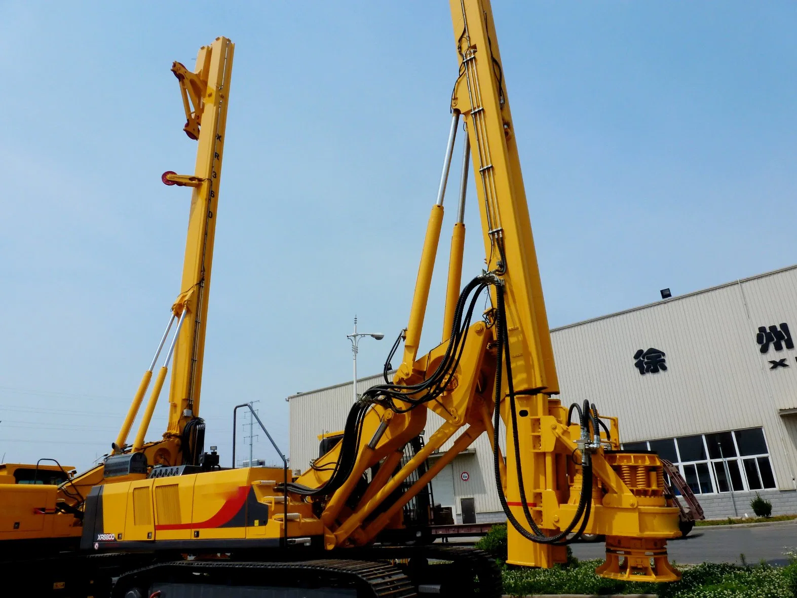 Máquina de construcción de hormigón XR220d giratoria de oruga de la torre de perforación con alta calidad