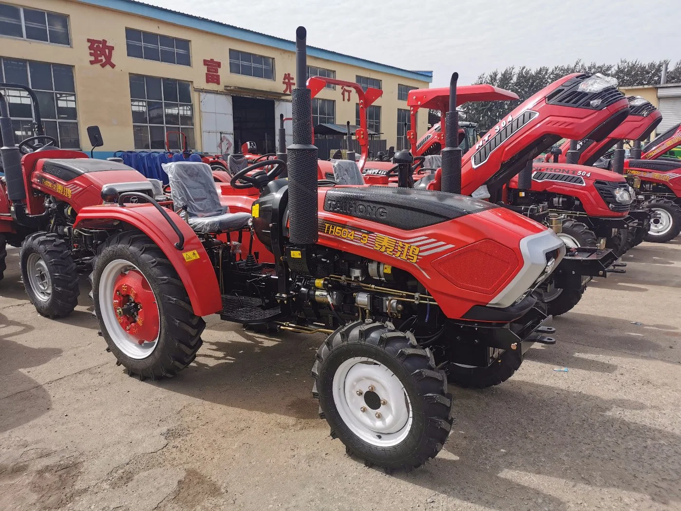 Máquina de la agricultura 50 HP 4WD caminando de la rueda de tractor agrícola Jardín