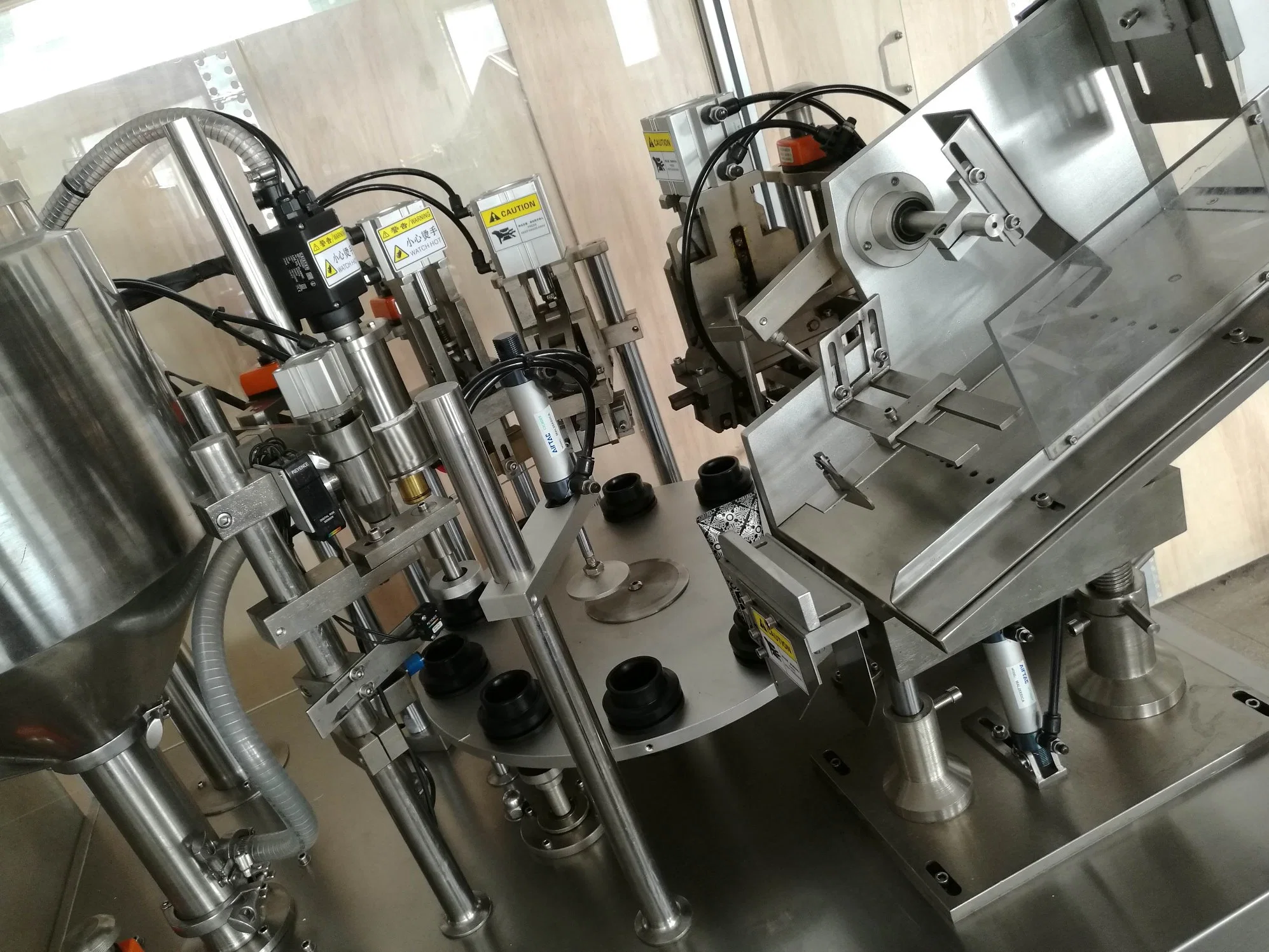 Automatic Cosmetic Medicine Foods Paste Cream Tubes Filling Sealing Machine