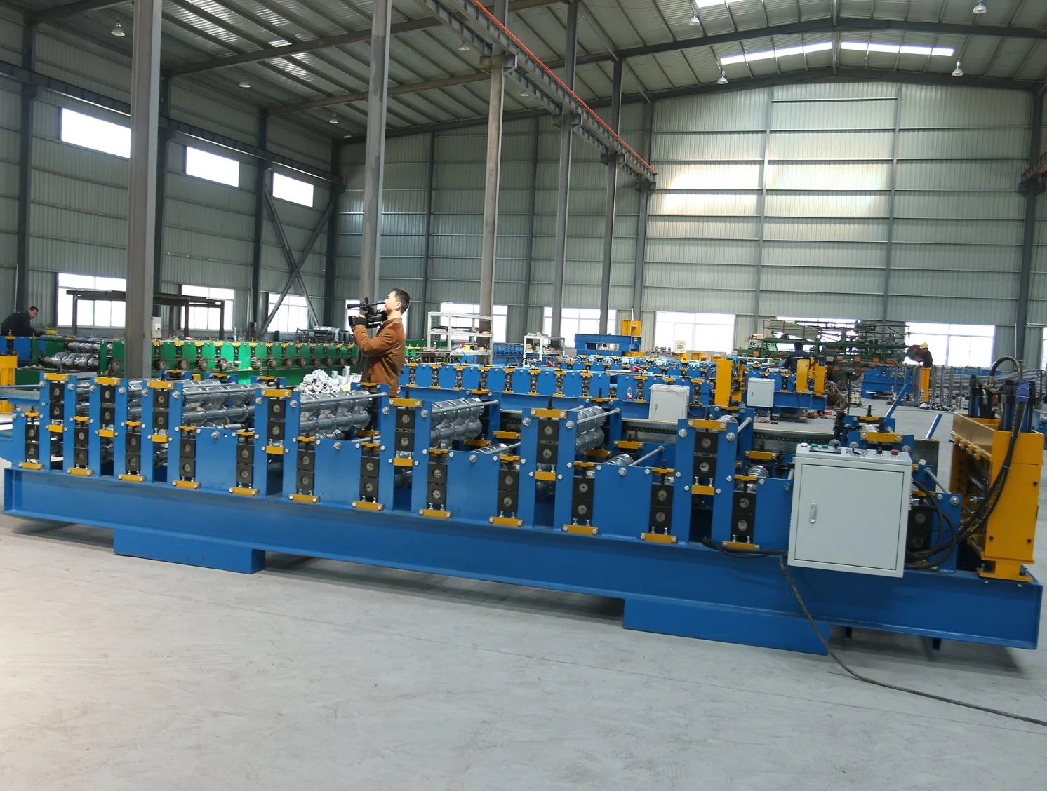 Hydraulic Motor Double Layer Color Steel Roof Board Forming Machine