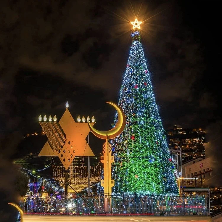 Giant 12m 15m 18m Christmas Cone Tree Commercial LED Lights Christmas Tree for Amusement Parks