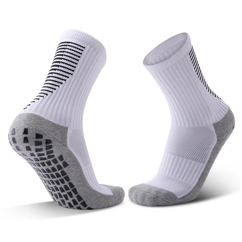 Amazon Hot Sell Verdickte Hälfte Terry Fußball Socken Designer Logo Anti-Skid Glue Socken Für Herren