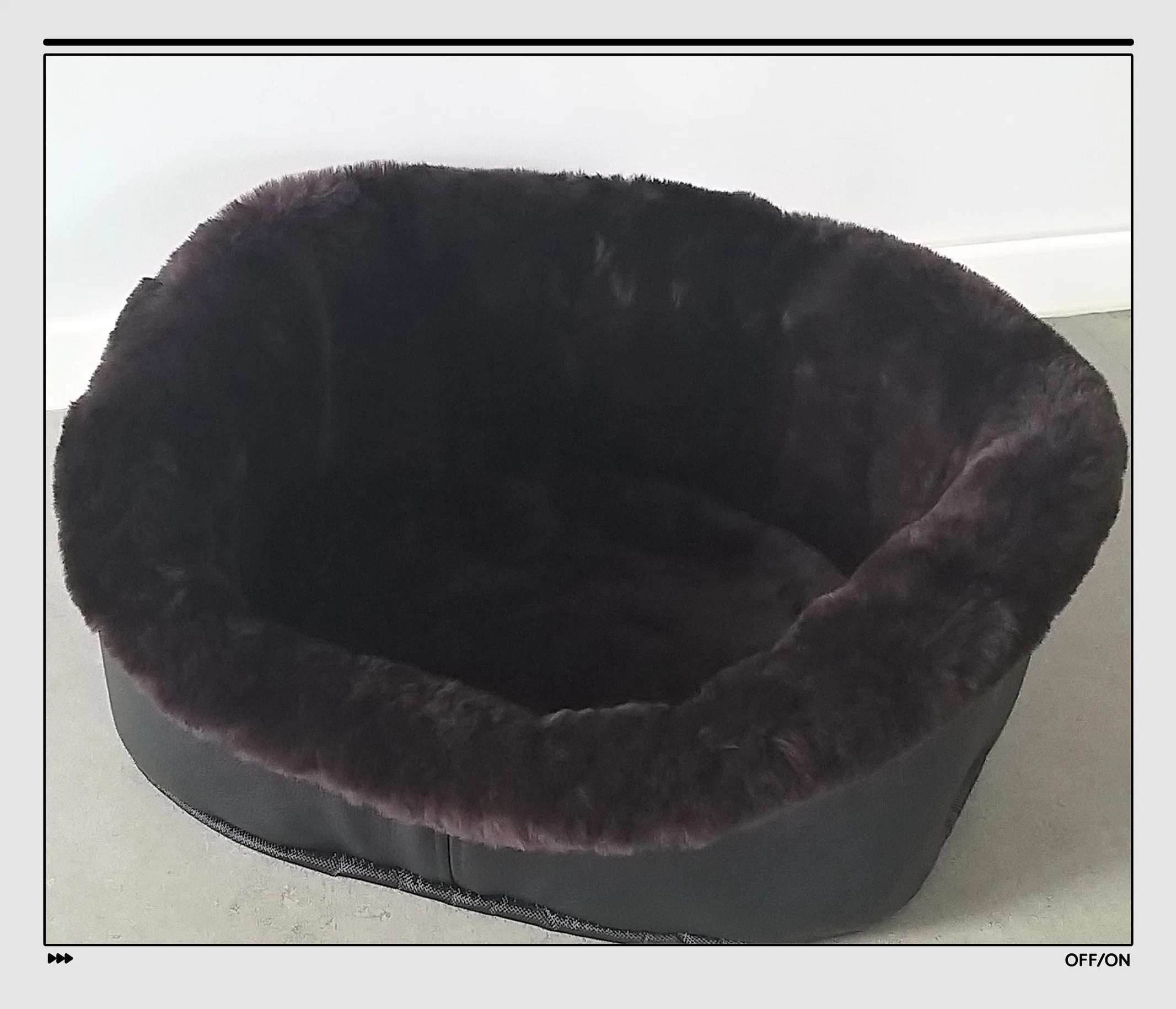 Supreme Quality Real Sheepskin Fur Dog Bed Washable Small Size Pet Accessories