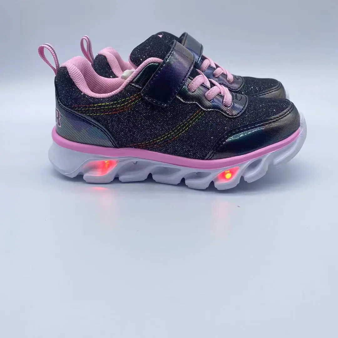 New Style LED Light Kinder Fußbekleidung für Mädchen Casual Cool Schuhe