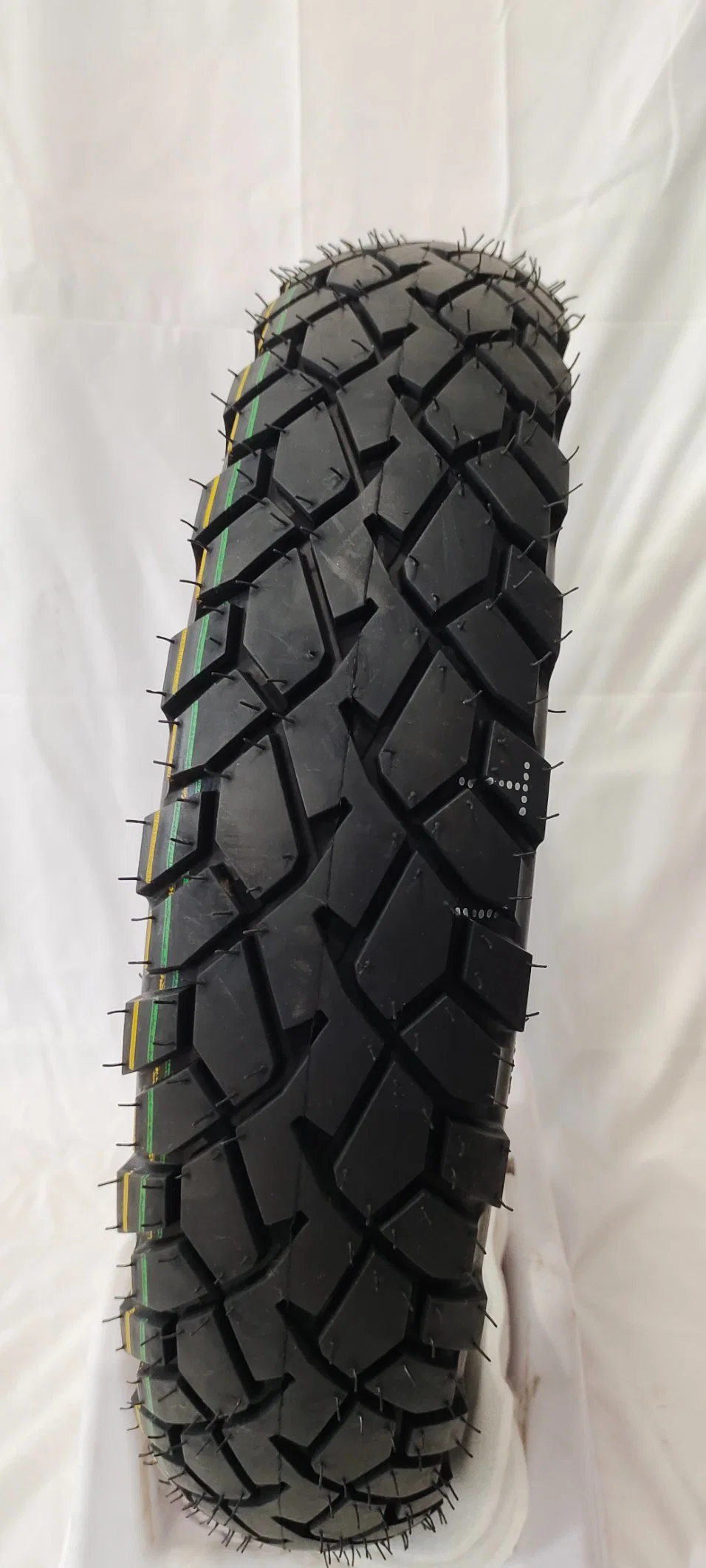 Chine pneu moto bon marché Off Road moto tire moto tire 100/90-18 90/90-21