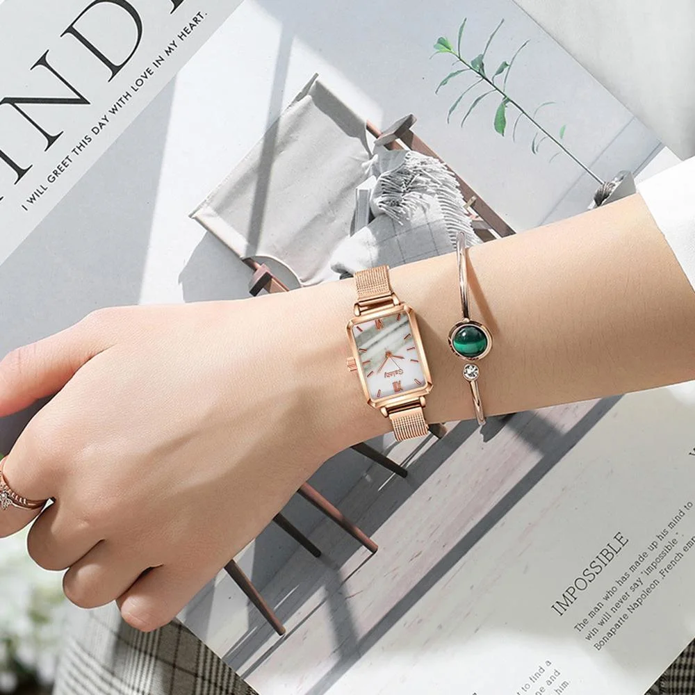 Green Diamond Luxury Women Quartz Watch Creative Ladies Wrist Watch