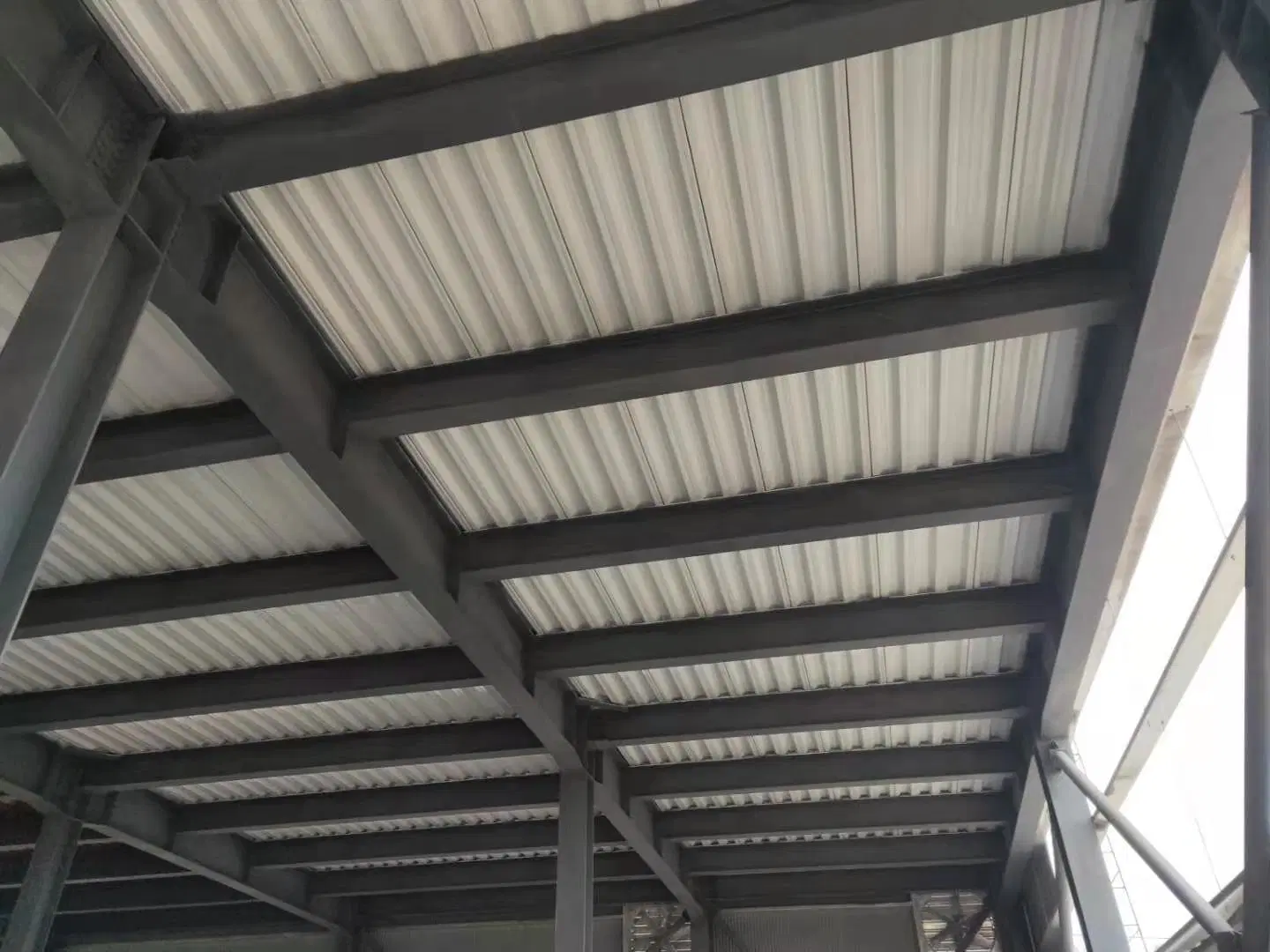 China Low Price Customized High-Strength Steel Pefabricated Construction Materials for Factory Warehouse