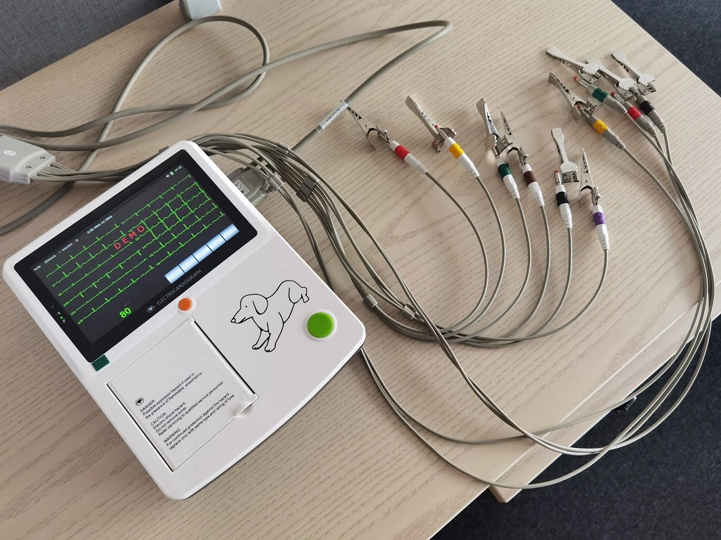 7 pulgadas A3 12 latiguillos ECG Vet cable de equipo y. Electrodos electrocardiógrafo Digital Veterinary Animals 3 Canal máquina de ECG