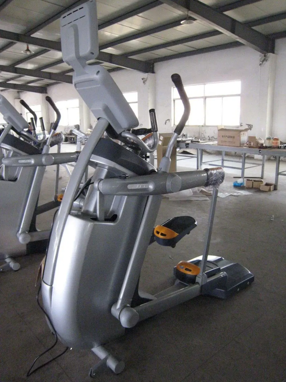 XL-02 High Quality Fitness Sports Equipment Cross Trainer Machine Gym Stepper Weight Loss Campaign