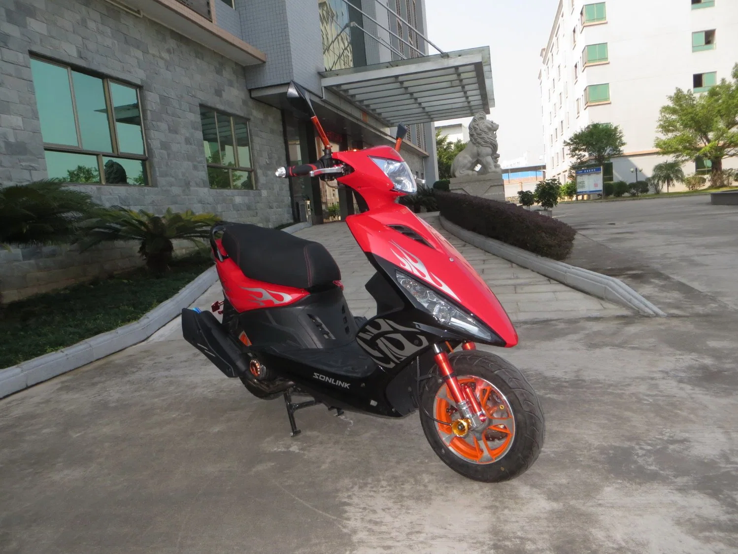 50cc/100cc/125cc CEE haute vitesse roues en alliage de moteur à gaz scooter (SL100T-A3)