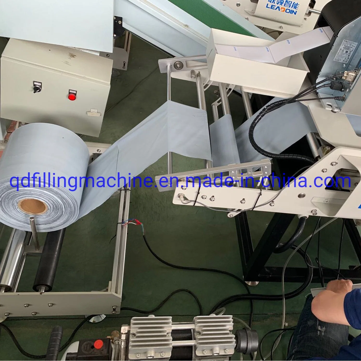 Tablet Strip Garment and Textime Packing Auto Bagger Packaging Machine