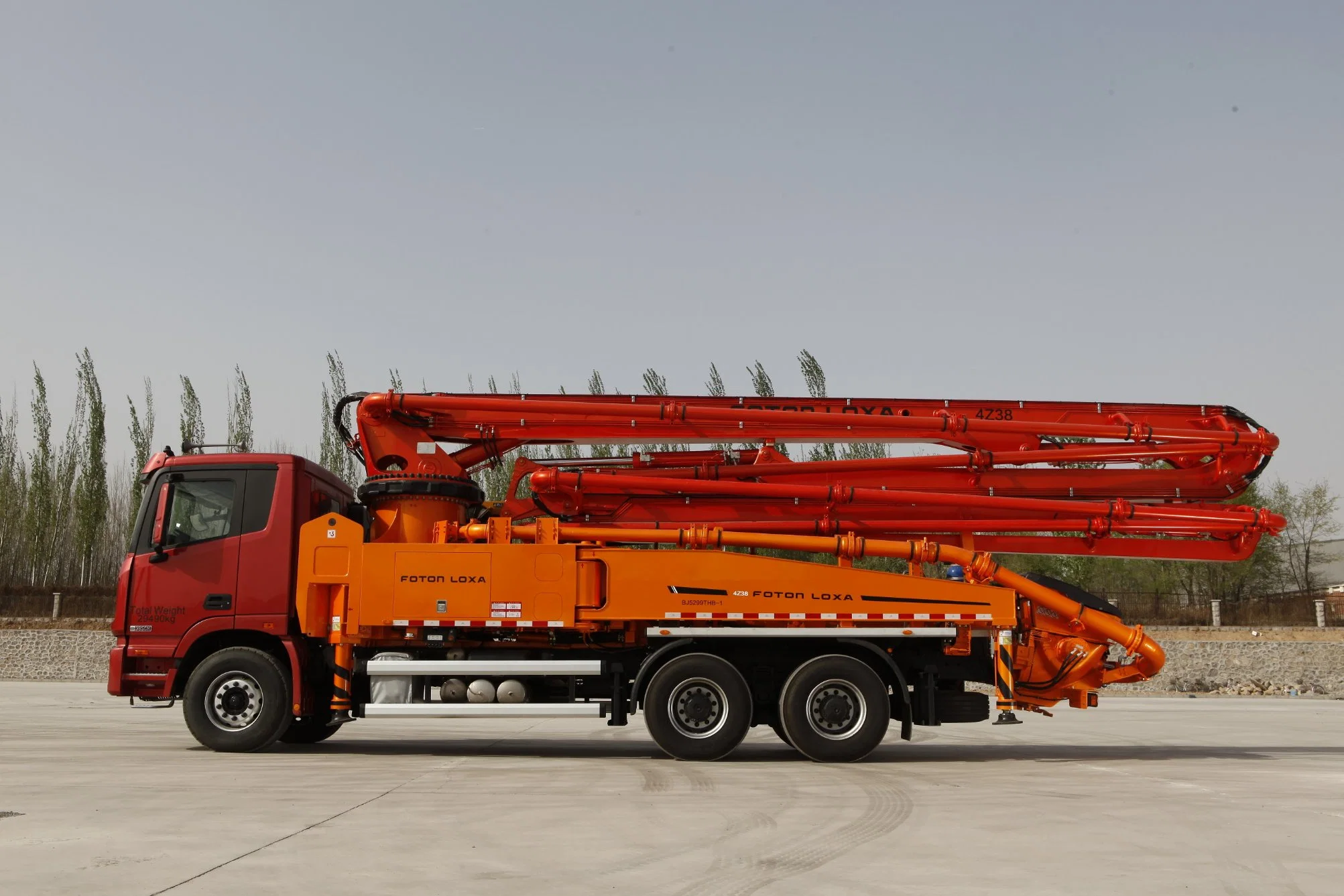 La Chine Nouvelle ligne de béton montés sur camion pour la vente de la pompe