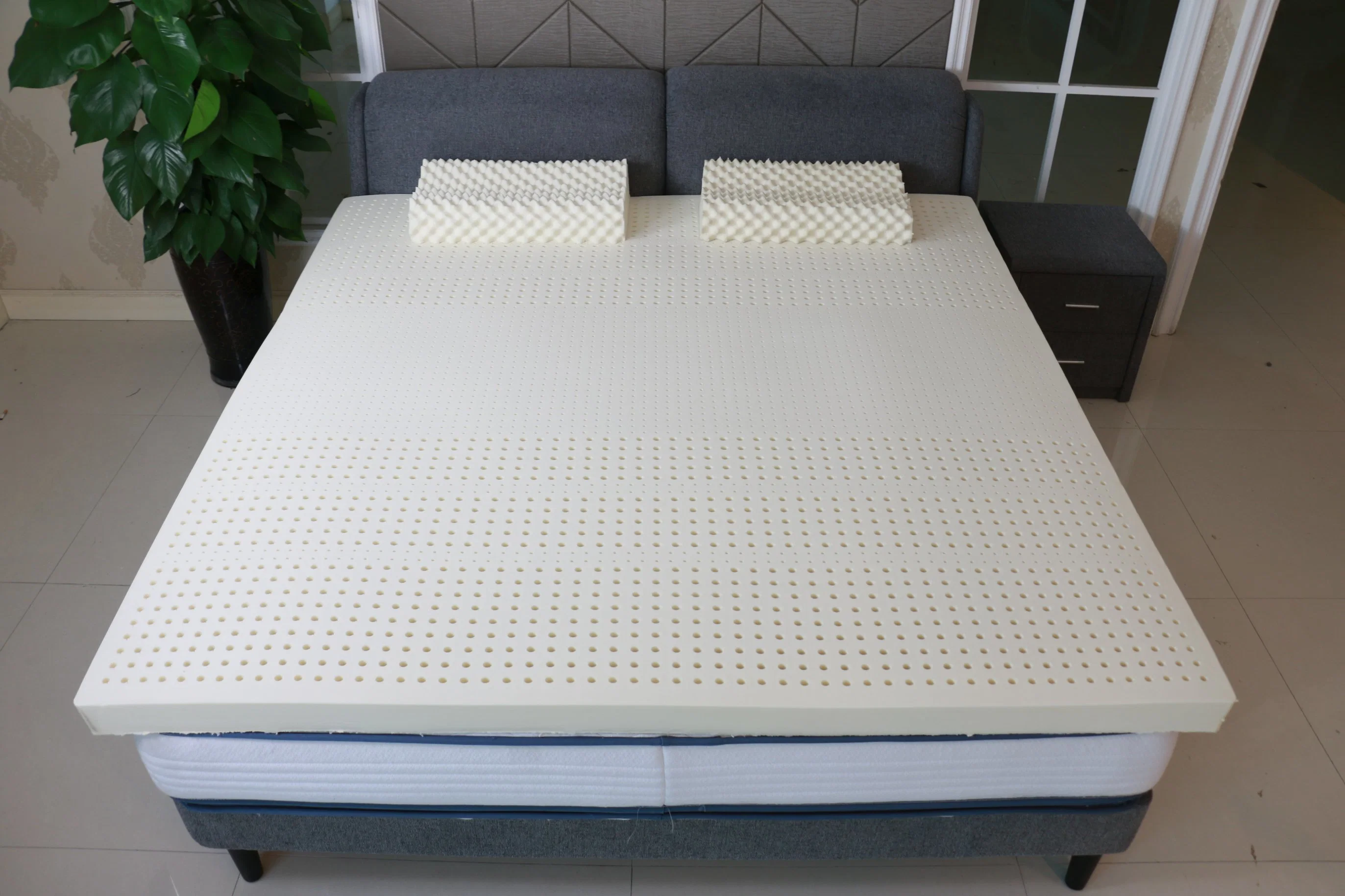 OEM/ODM Customized Size/Covers High quality/High cost performance  Latex Foam Mattress From Thailand