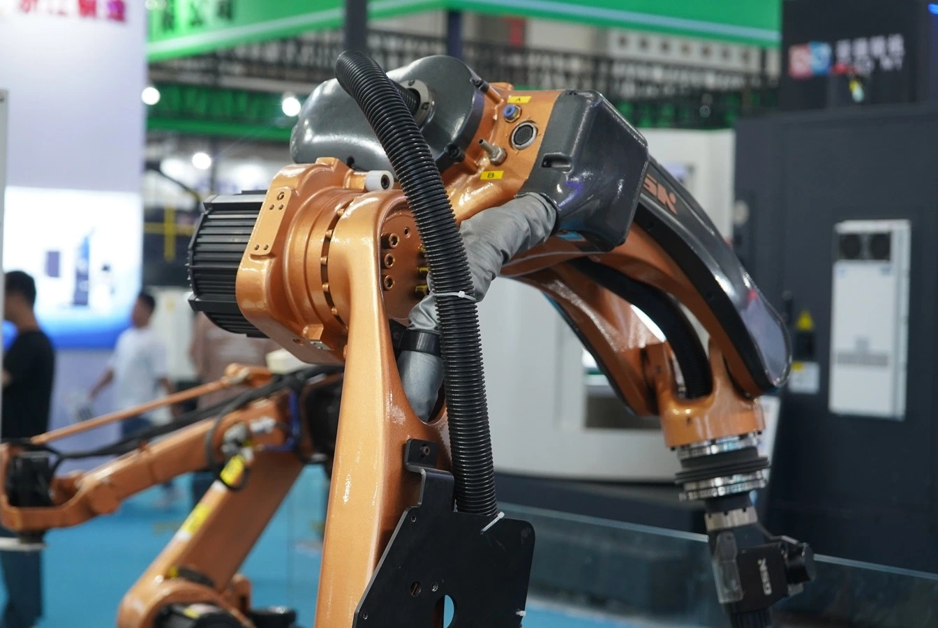 GSK High Cost-Effective Welding Robot