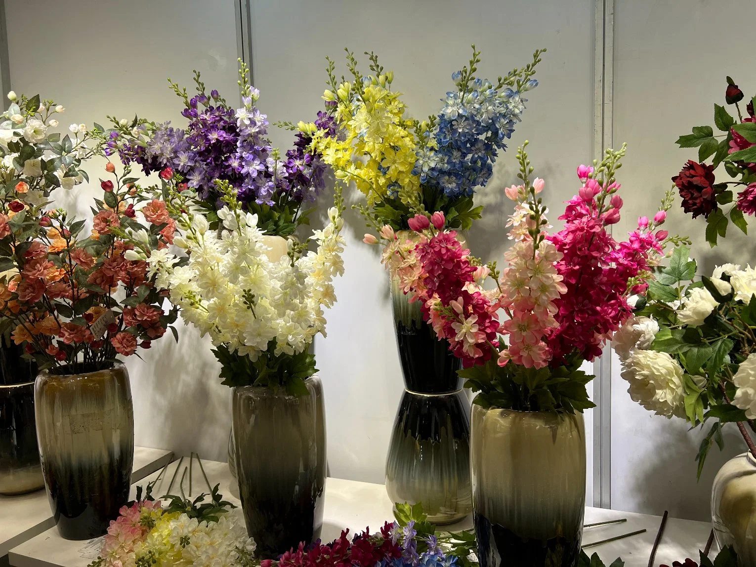 La soie Delphinium fleur Delphinium à tige unique pour la décoration de fleurs de mariage