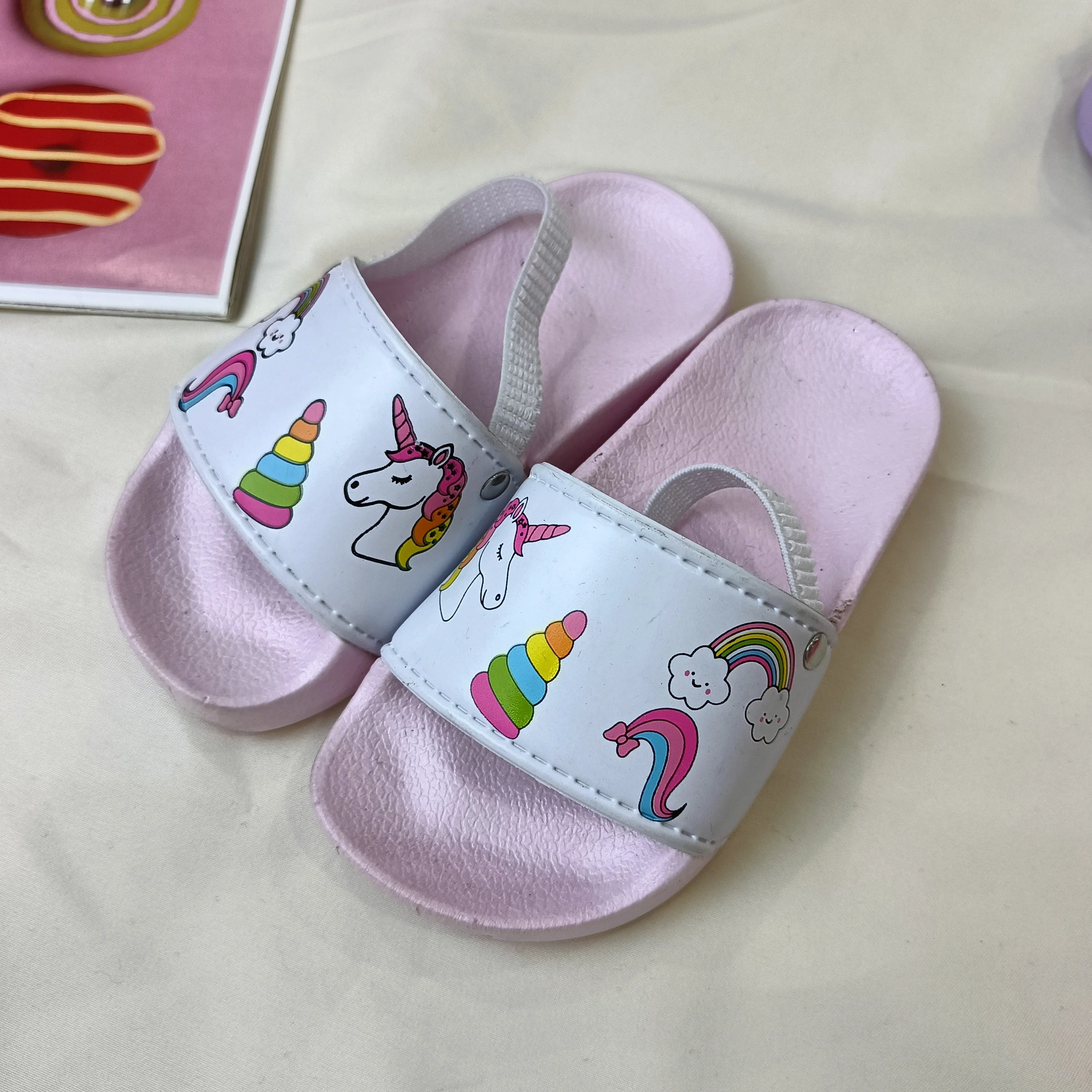 Children's Slippers Sandals Slides Flat Sandals Baby Rainbow Stripes Sandals New Summer for Kids Sandal