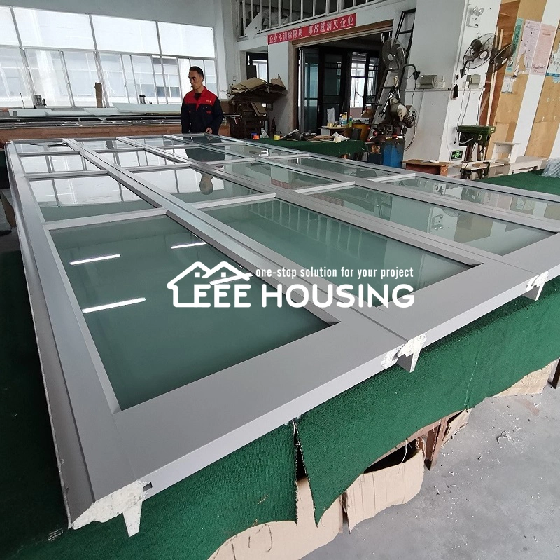 China Factory Supply Popular Full-View Aluminum Sectional Overhead Glass Garage Door for Residential Building