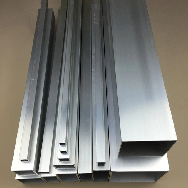 Aluminum Pipe Multiple Use Aluminium Alloy Material 1000/2000/3000/4000 Series Light in Weight