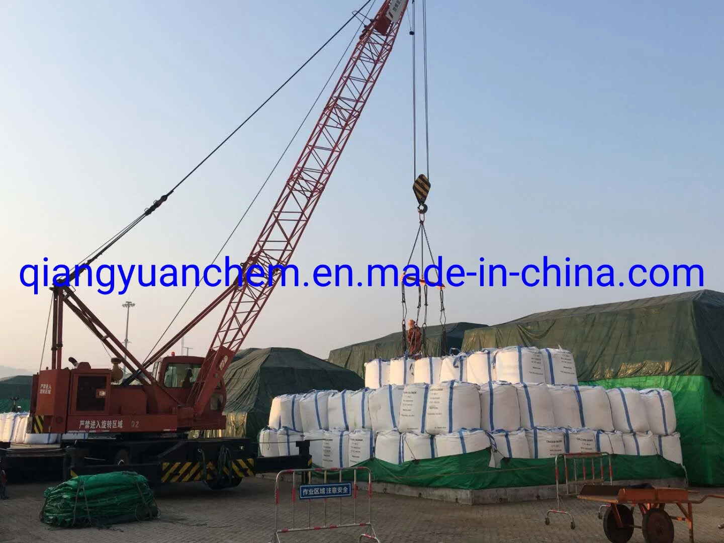 Industrial/Feed 74% Grade Cacl2 Dihydrate Calcium Chloride to Melt Snow