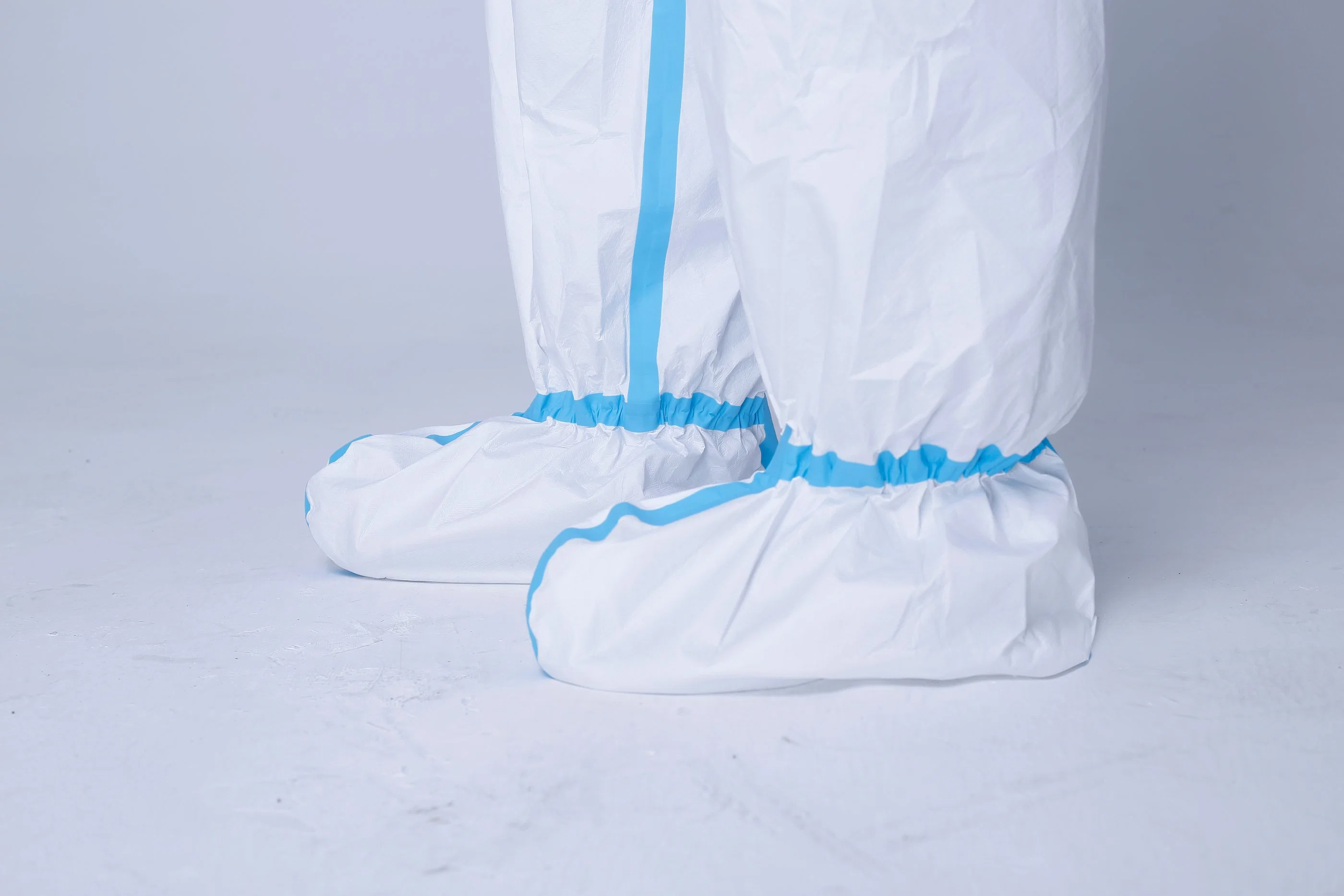 Eo Sterilization Disposable Protective Clothing Factory with Shoe Cover