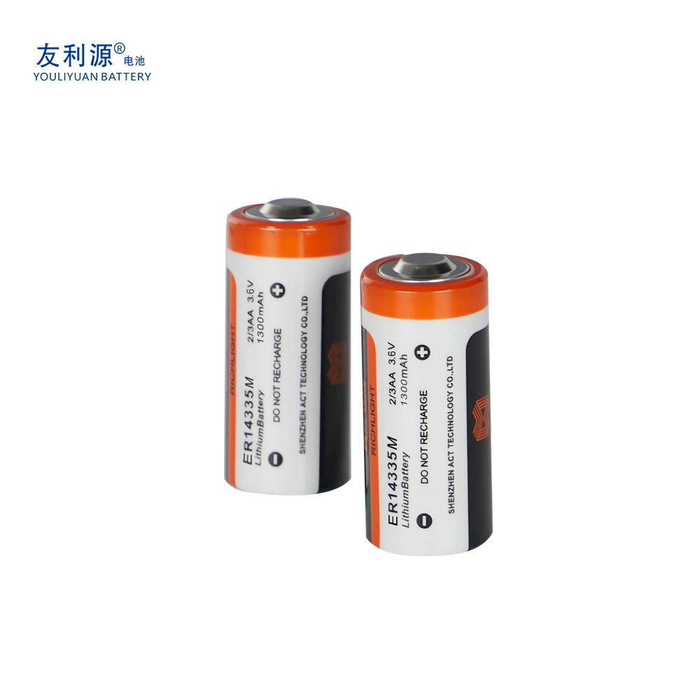 Gesamter Verkauf First Class Er14335 Unaufladbare Lithium-Batterie 1350mAh Li-SOCl2 C Größe 3,6V Lithium Thionylchlorid Batterie primäre Lithium-Batterien